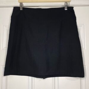 Stillwater Supply Co Black Skort Size 8